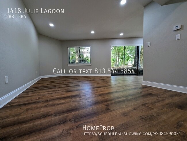 Building Photo - 1418 Julie Lagoon