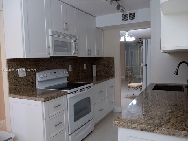 Building Photo - 2998 NW 48th Terrace