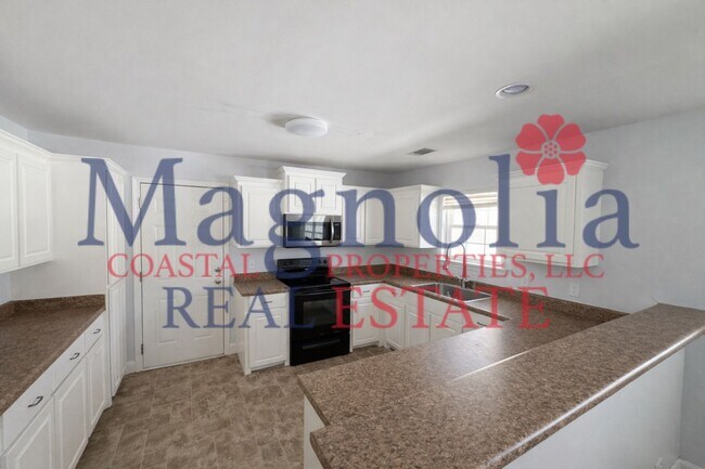 Building Photo - 4 bedrooms in the City of Richmond Hill - Close to I-95 and Fort Stewart