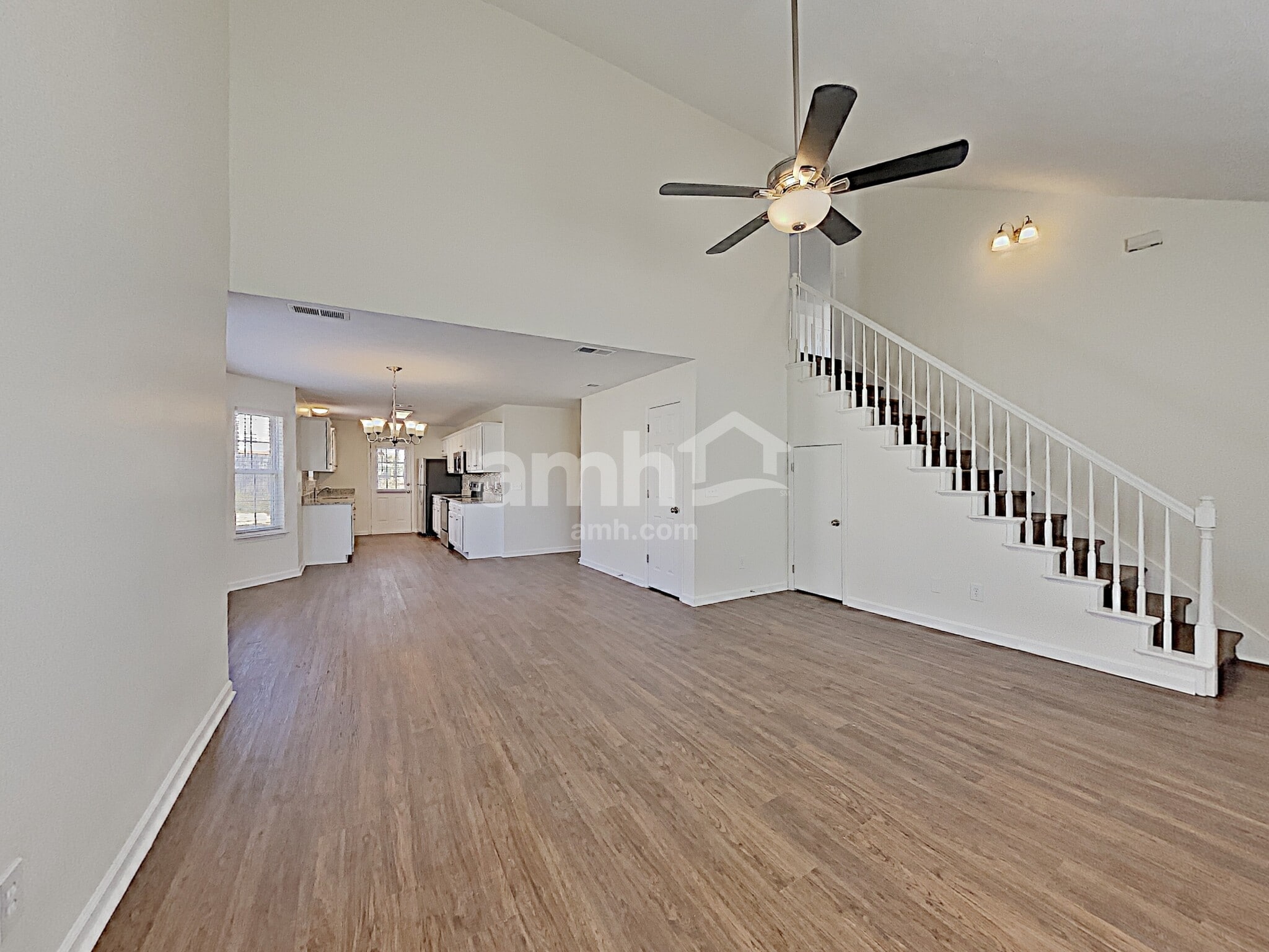 Building Photo - 626 Mable Dr
