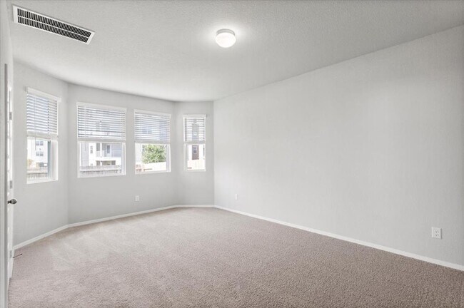 Building Photo - 2607 Totley Rd
