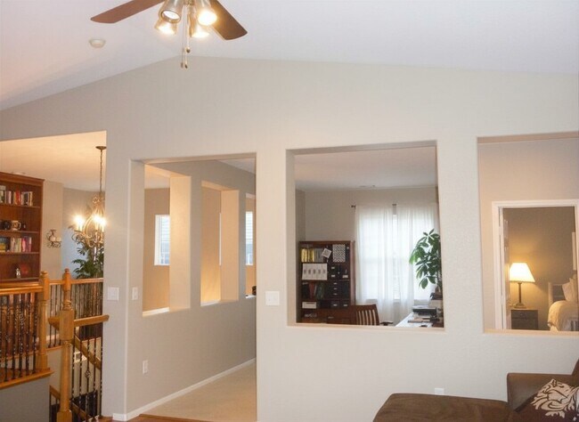 Building Photo - 6724 S Winnipeg Cir