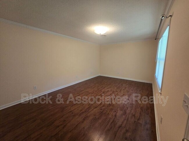 Building Photo - 2969 Tall Cedar Ln