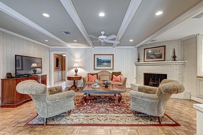 Building Photo - 9310 Oakford Ct