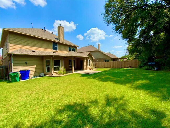Building Photo - 303 Kati Ln