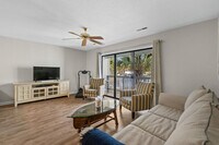 Building Photo - 76 S Reindeer Rd