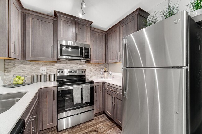 Building Photo - 308 Sibelius Ct