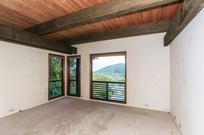 Building Photo - 3368A Anoai Pl