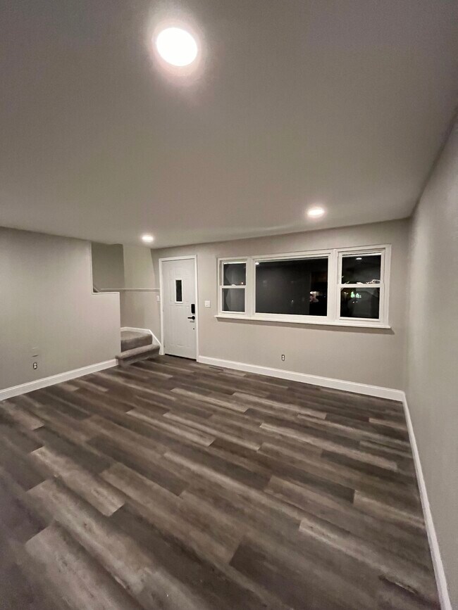 Building Photo - 5645 Botkins Rd