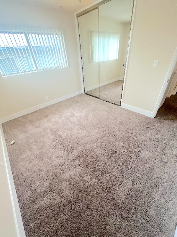 Building Photo - 638 Silverwood Ave