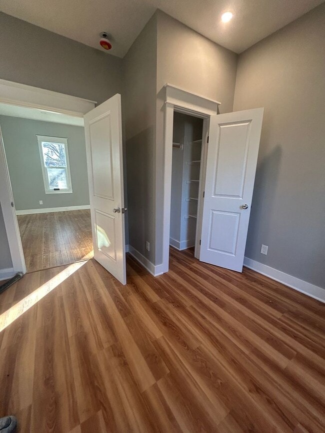 Building Photo - 839 Locust St