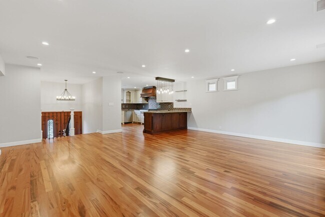 Building Photo - Exceptional Home in the Back of the Valley, Pacifica