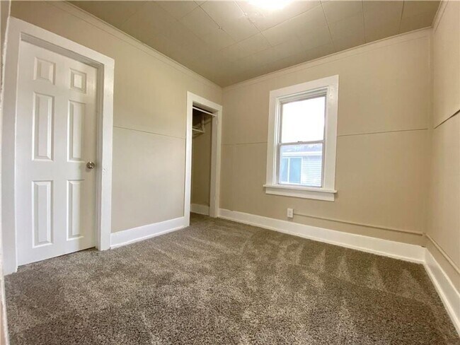 Building Photo - Affordable 3 Bedroom 1 Bath Home