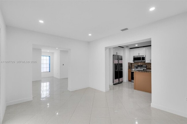 Building Photo - 14755 SW 82nd Terrace