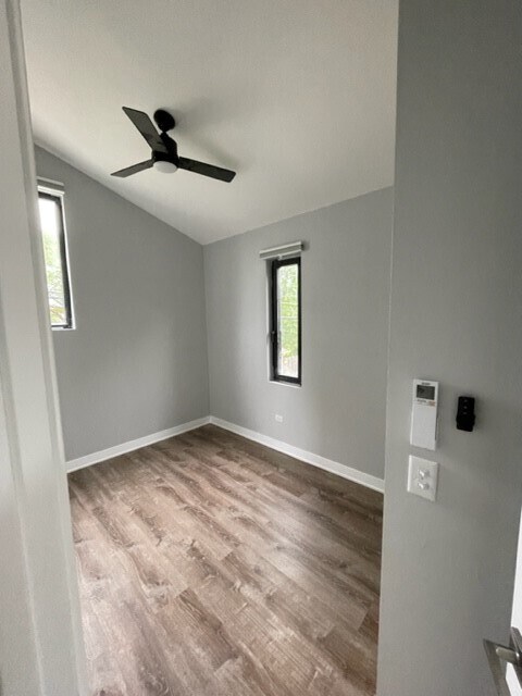 Building Photo - 1502 Fowler Ave