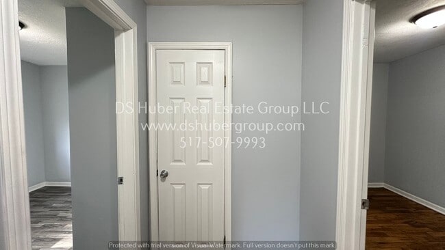 Building Photo - 6244 Grovenburg Rd