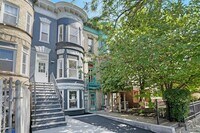 Building Photo - 52 Brinkerhoff St