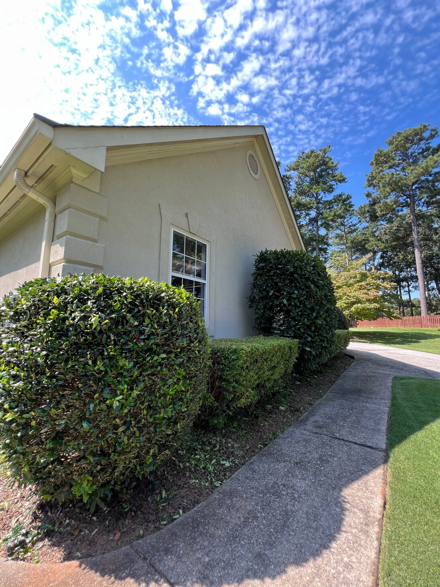 Building Photo - 7064 Brigade Ct