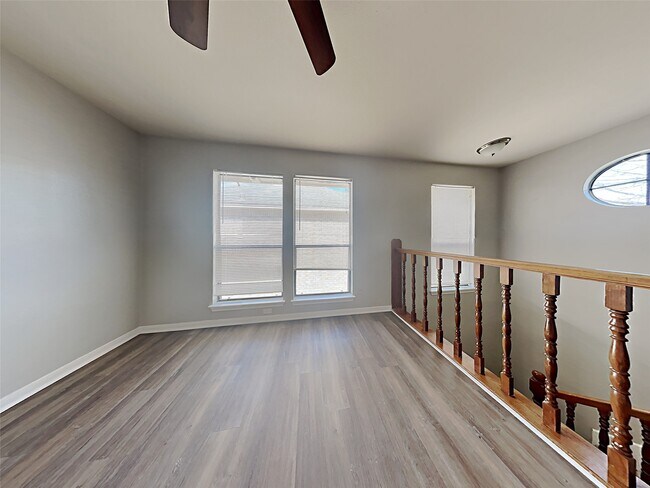 Building Photo - 6737 Tournament Dr