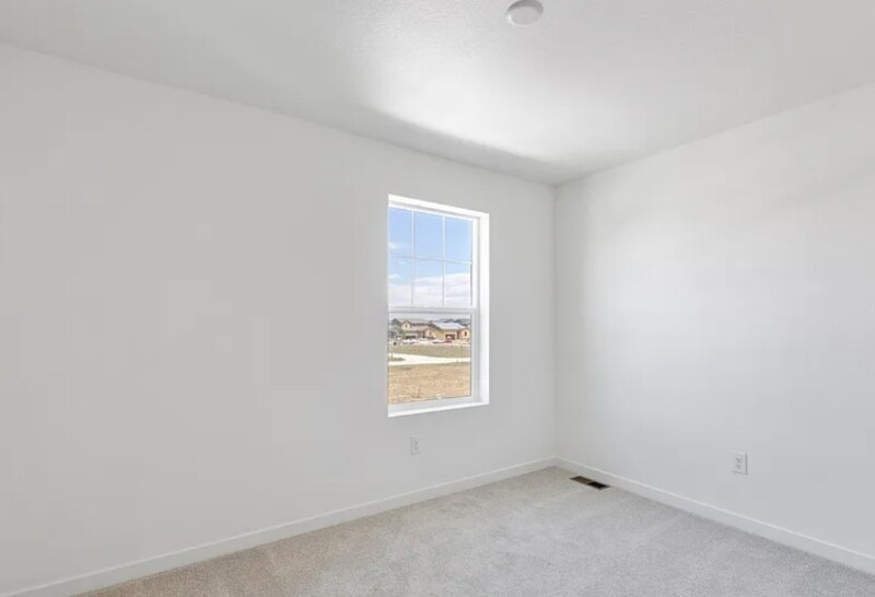Building Photo - 4510 Burl St