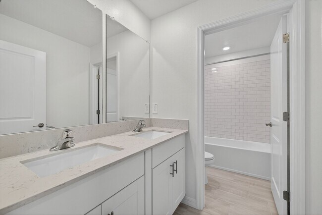 Building Photo - Brand-new 5 Bed now Available!