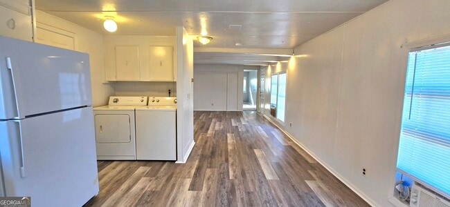 Building Photo - 2611 Sharpsburg McCollum Rd