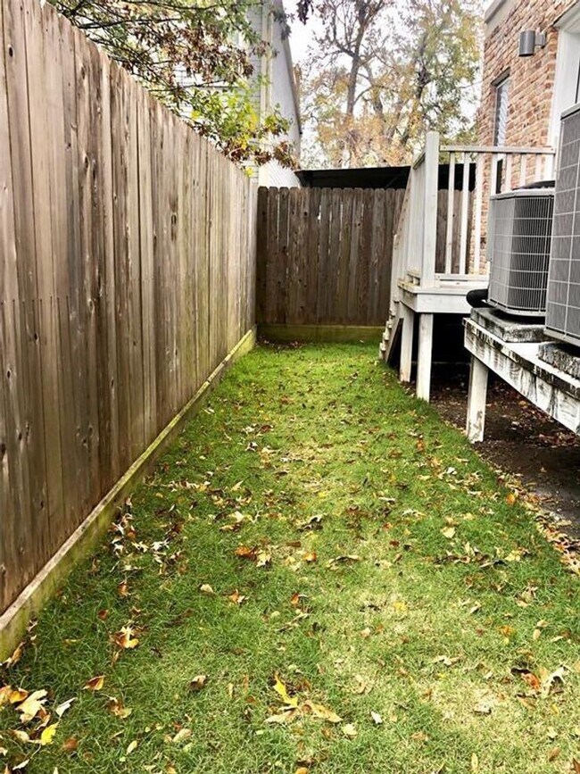 Building Photo - 5520 Kiam St