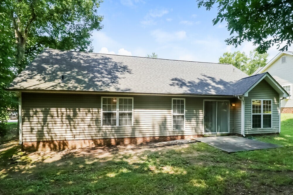 Building Photo - 7807 Lobilia Ln