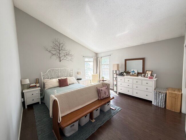 Building Photo - 1022 Cobbler Ln