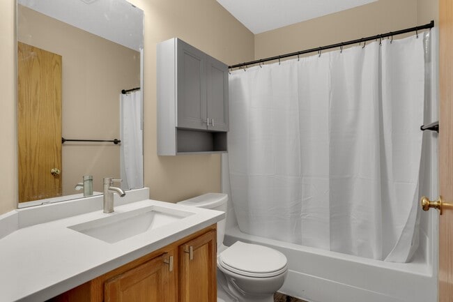 Building Photo - 2403 Brenner Ct