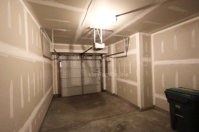 Building Photo - 4344 Bon Secours Pkwy