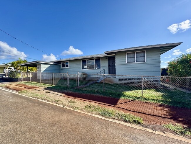Building Photo - 829 Nanakai Pl
