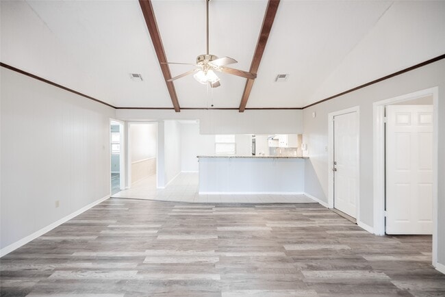 Building Photo - 3050 Orange St