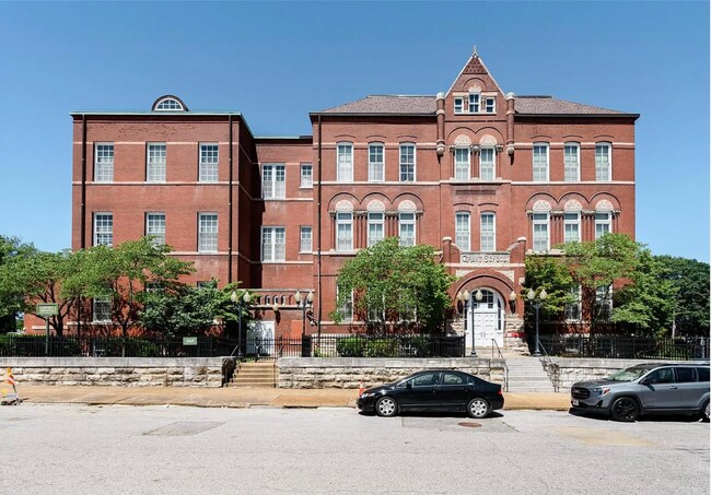 Building Photo - 3009 Pennsylvania Ave