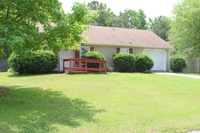 Building Photo - 3210 Sky Ct