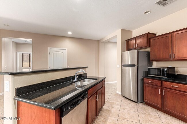 Building Photo - 4706 S Twinleaf Dr