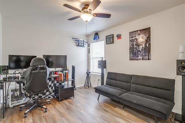 Building Photo - 6612 Meadow Way Ln