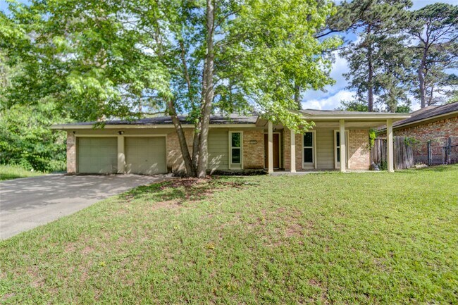 Building Photo - 3530 Kentwood Dr