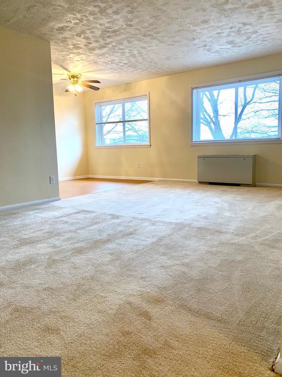 Building Photo - 5111 8th Rd S