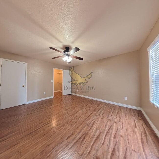 Building Photo - 8101 W Flamingo Rd