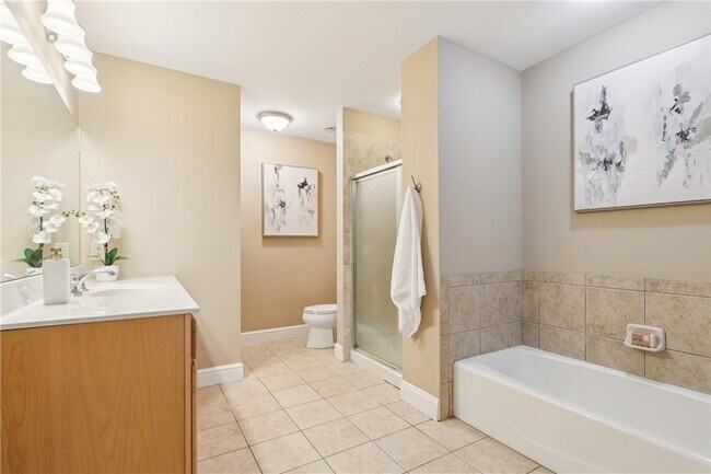 Building Photo - 151 Fort Pitt Blvd