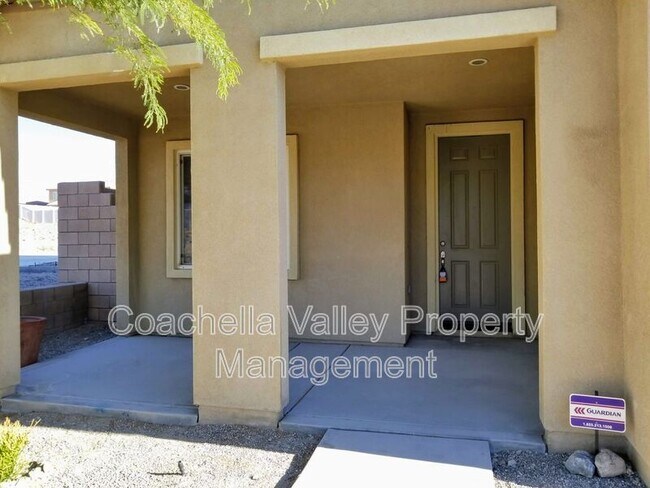 Building Photo - 62806 Kitetail Dr