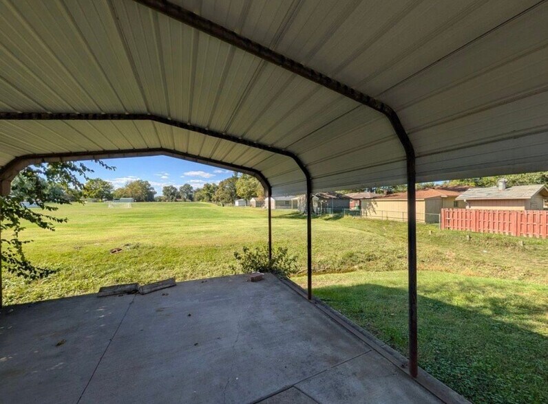 Building Photo - 3442-3442 Heatherfield Dr