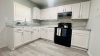 Building Photo - 2560 La Deara Crest Ln
