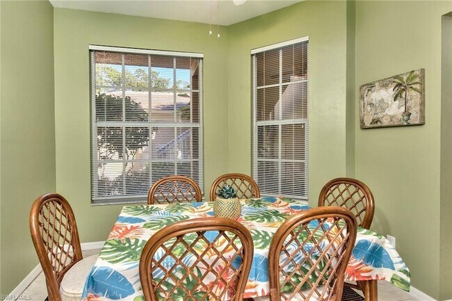 Building Photo - 4200 Sawgrass Point Dr