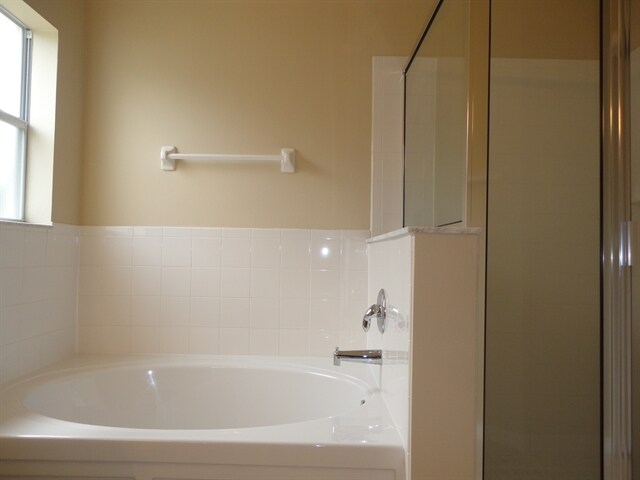 Building Photo - 2820 Prairie Iris Dr