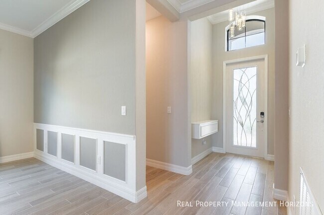 Building Photo - 7036 Highgate Ln