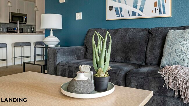 Building Photo - 655 W Mallard Creek Church Rd