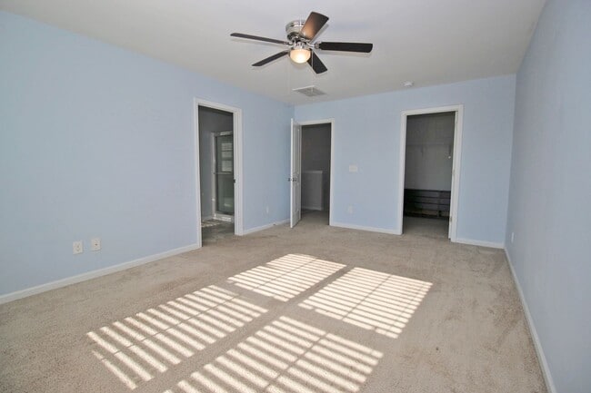 Building Photo - Craftsman Style 3BR 2.5BA for rent!