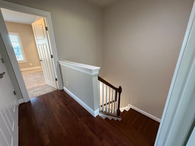 Building Photo - 2126 Avinity Loop